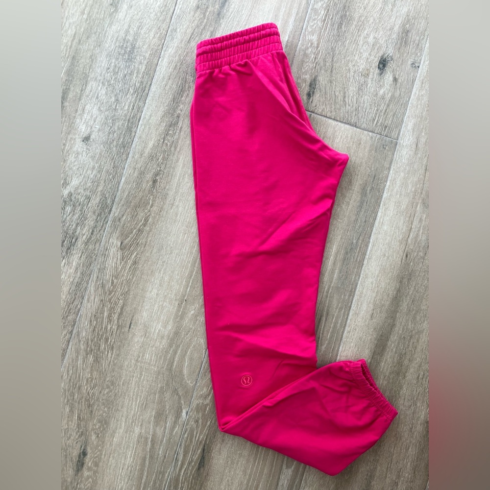Lululemon joggers